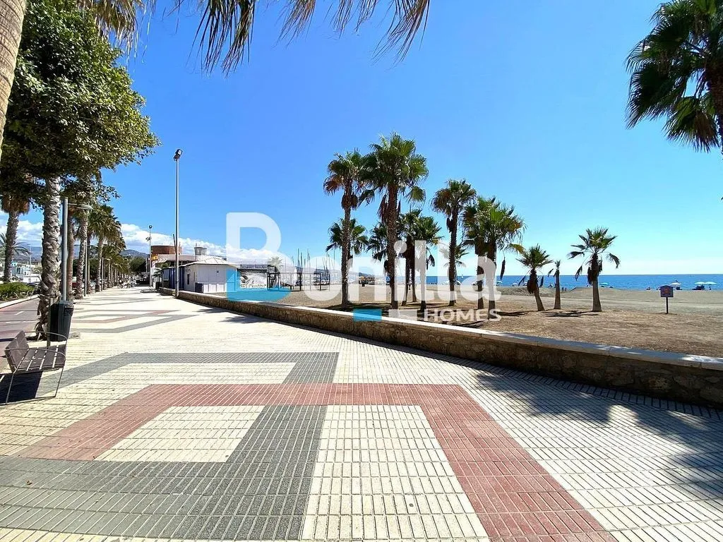Terraced House with Seafront Location in Torre del Mar