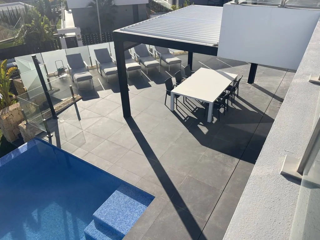Piscine - Luxury Villa with Sea View in Finestrat
