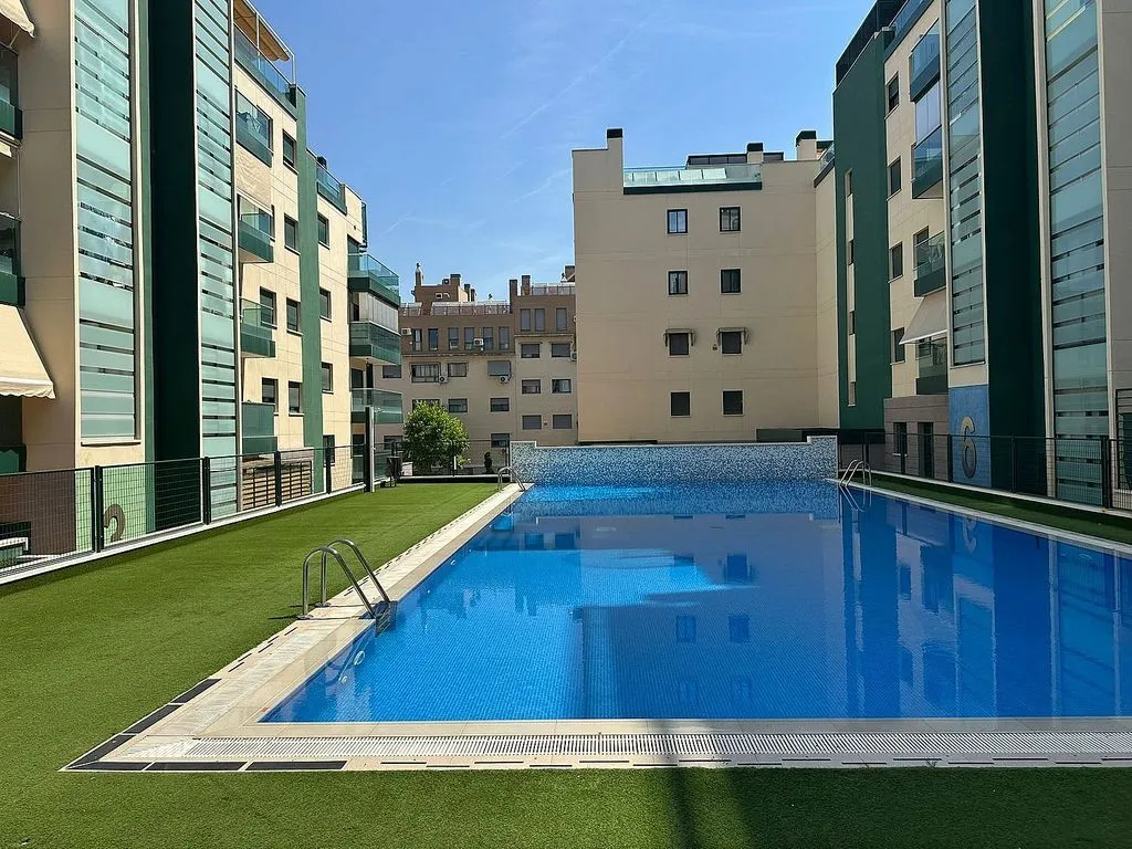 Bassein - Penthouse with Pool in Arganda del Rey