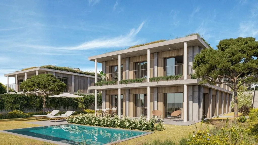Villa with Sea View in Caparica Hills, Almada
