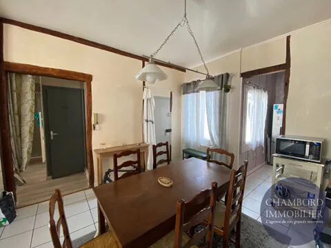Sala da pranzo - Bright 2-Bedroom Apartment in Blois Centre