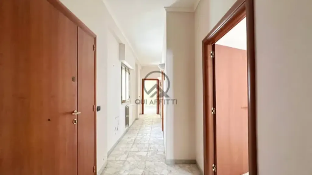 Entrée - 3-Bedroom Apartment with Terrace in Andria