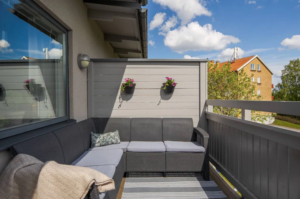 Balcon - Co-op Apartment with Balcony in Billingstad