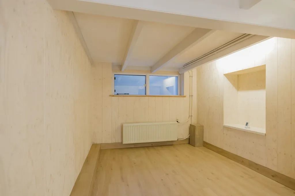 Pièces - Sustainable Dijkwoning with Sluice View in Spaarndam
