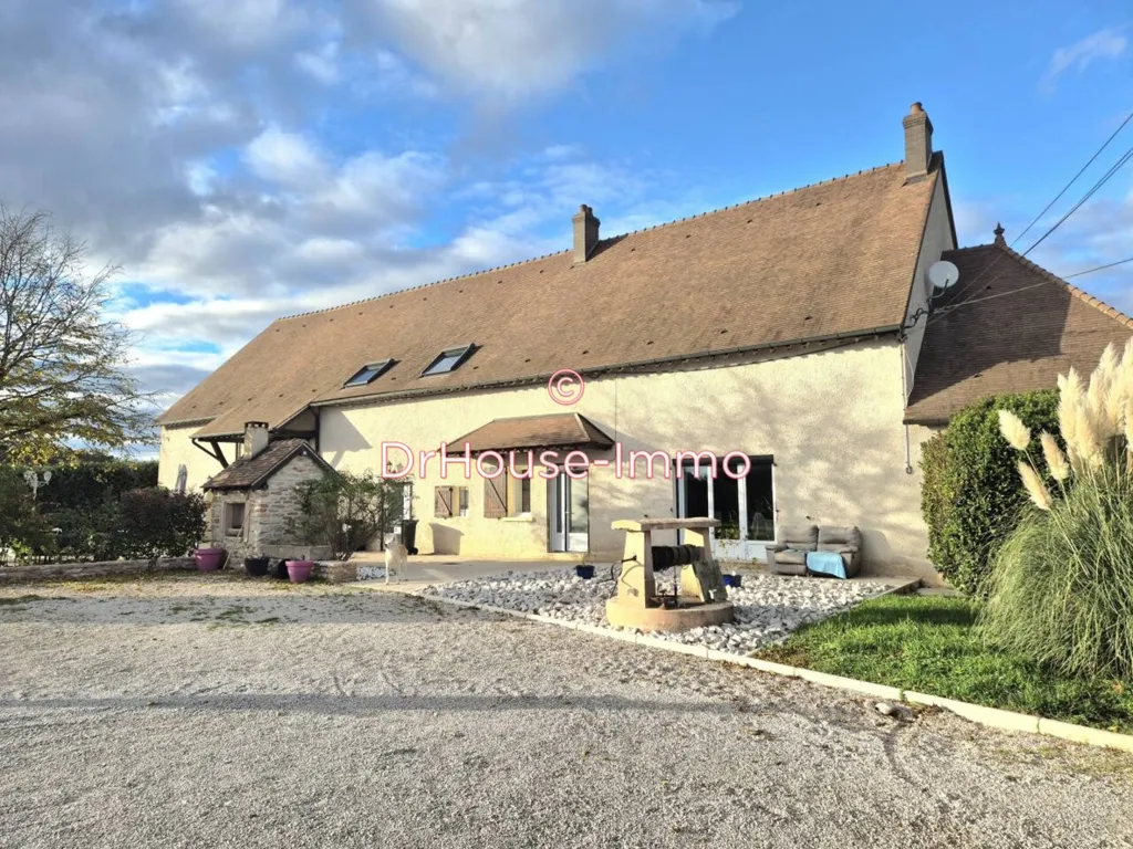 Esterno - Longère with Pool near Chalon-sur-Saône