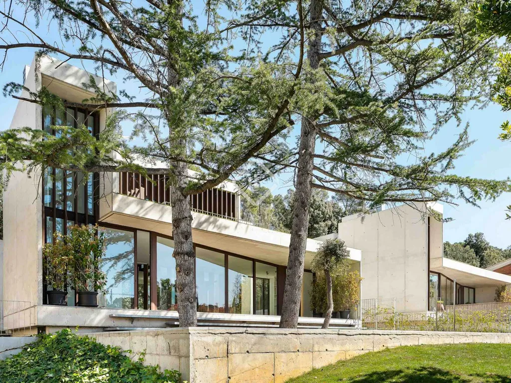 Välivaade - Minimalist Villa with Infinity Pool in El Golf, Sant Cugat