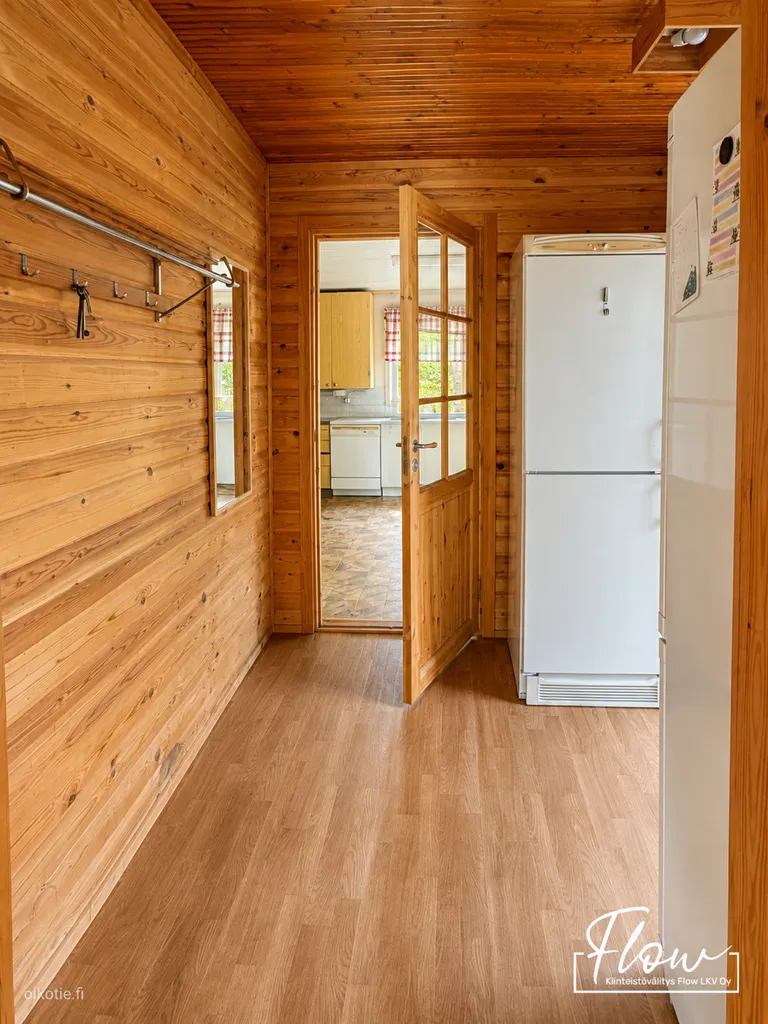 Pièces - Compact Cottage with Garden in Viitasaari