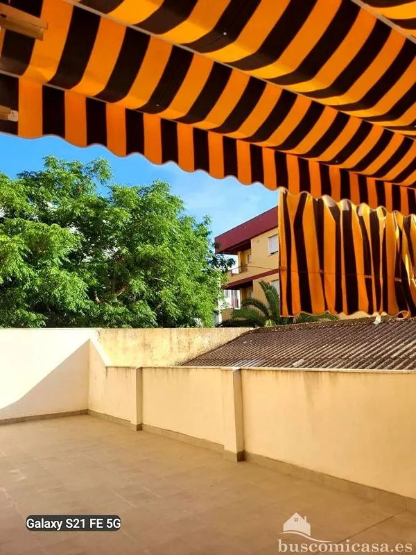 Terrasse - Furnished Flat with Terrace in Linares