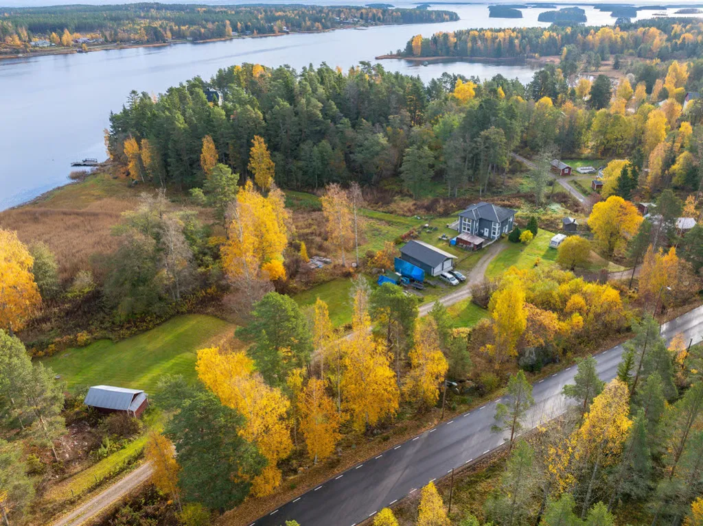 Õhuvaade - Plot with Sea View in Coastal Area