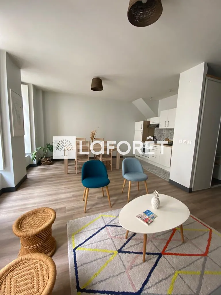 Séjour - Appartement Duplex en Impasse à Bordeaux