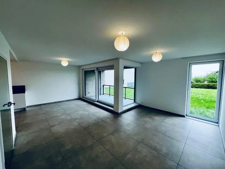 Séjour - Appartement Neuf en RDC avec Terrasse à Bastogne