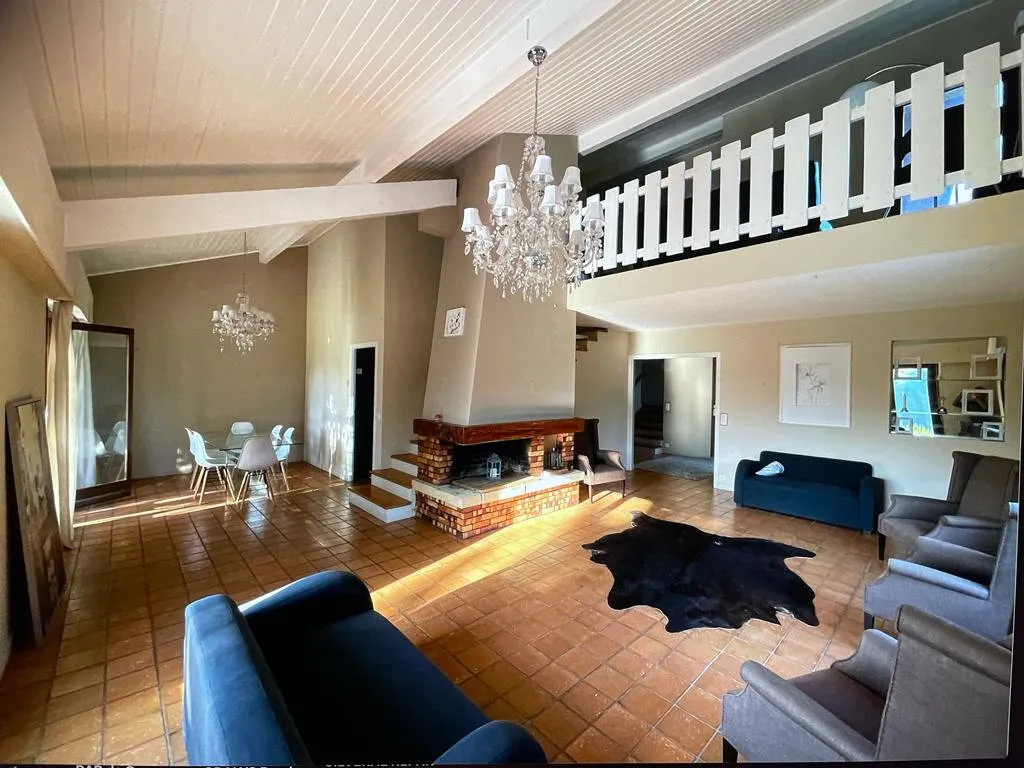 Elutuba - Architectural House with Garden in Sciez