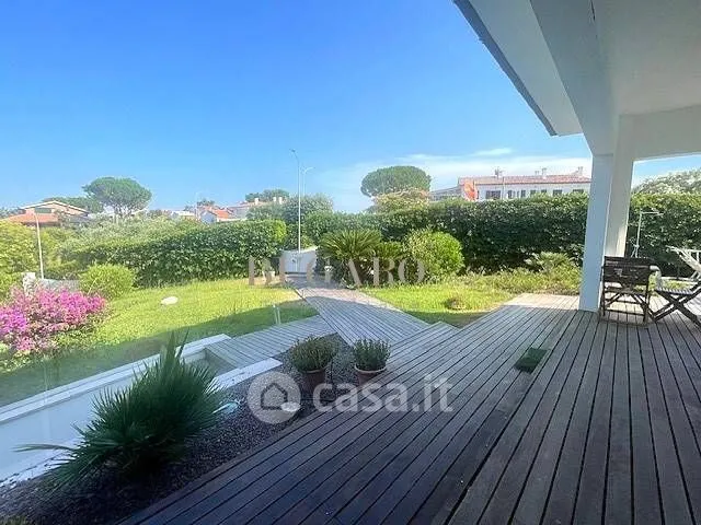 Terrazza - Villa with Sea View and Pool in Marcelli, Numana