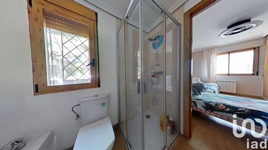 Magamistoad - Semi-Detached House with Solar Panels in Benicasim
