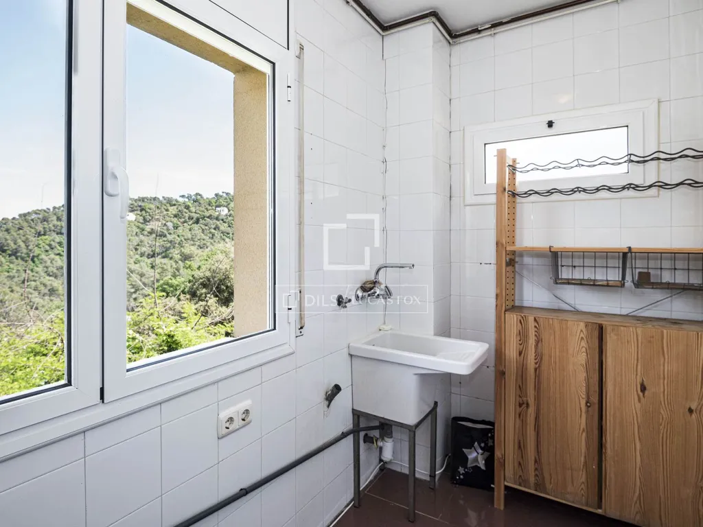 Salles de bain - Luxury Villa with Pool in Sant Cugat