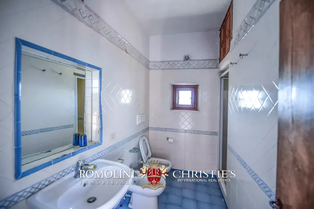 Vannitoad - Waterfront Villa with Sea Access on Amalfi Coast