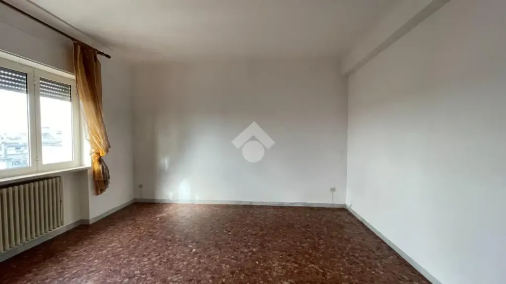 Rooms - Trilocale with Elevator and Church View in Ceglie Messapica
