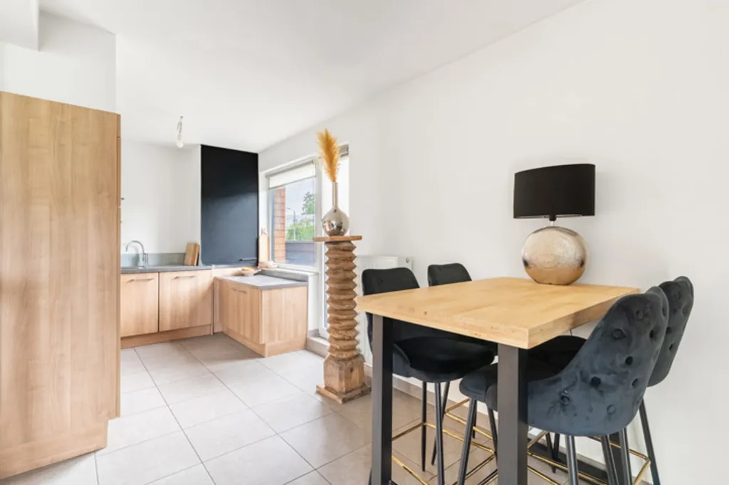 Sala da pranzo - Duplex with Terraces in Ottignies-Louvain-La-Neuve