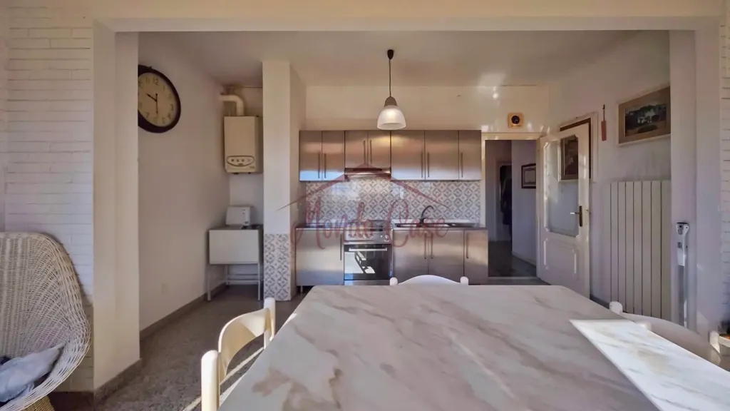 Salle à manger - Penthouse with Panoramic View in Massa Centre