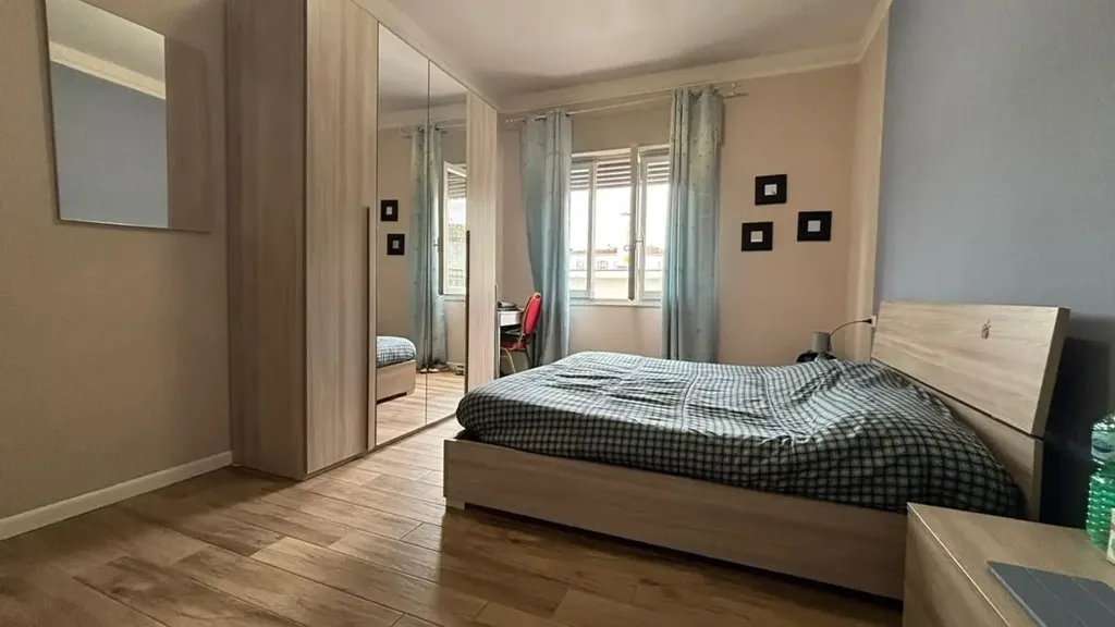 Chambres - Rearranged Apartment with Terraces in Empoli
