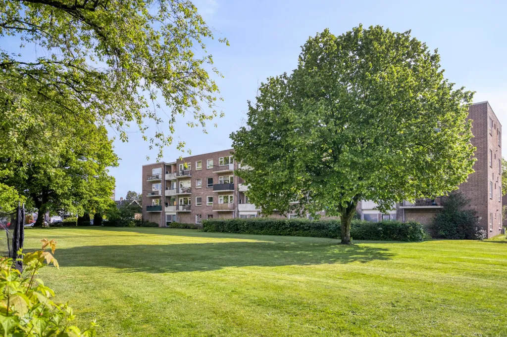 Aed - Porte-cochère Flat with Balcony in Apeldoorn