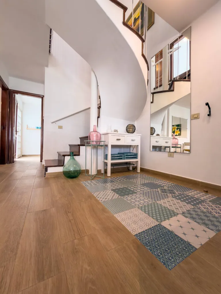 Esik - Corner Semi-detached with Sea View in Bajamar