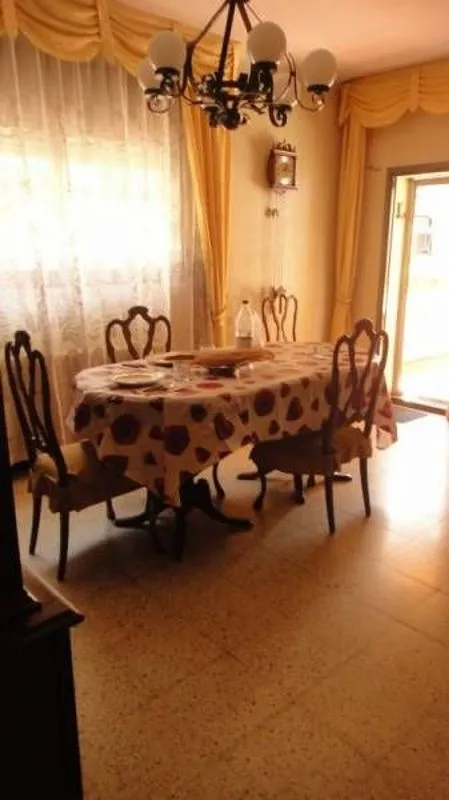 Salle à manger - Luxury House with Terrace in Cornellà de Llobregat