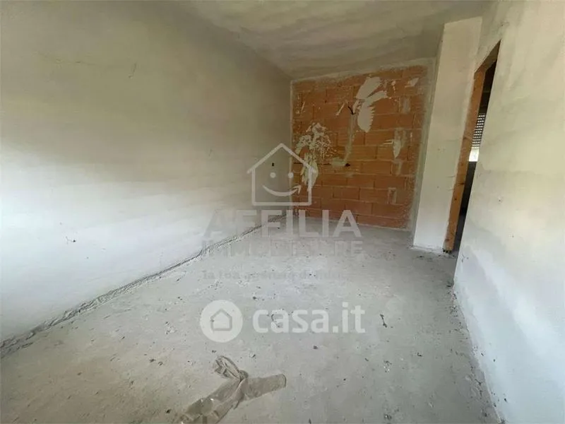 Pièces - Apartment with Private Courtyard in Castelplanio