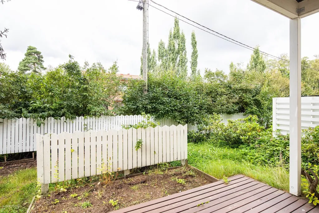 Jardin - Maison 5 pièces à Vantaa
