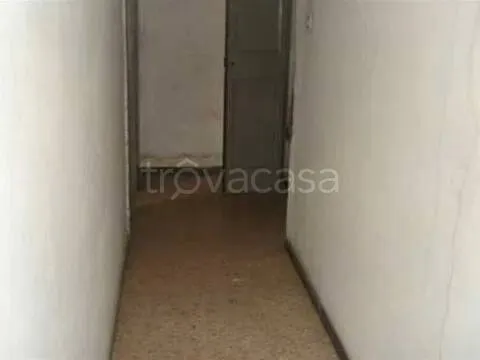 Entrée - Rustic Apartment with Balconies in Priverno