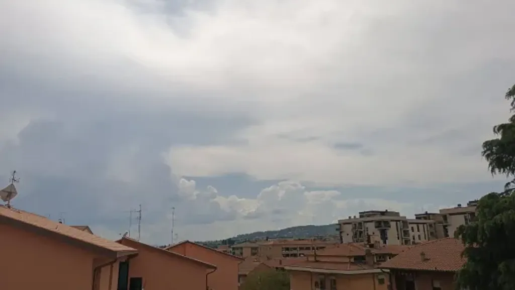 Rõdu - Triplex with Terraces in Perugia