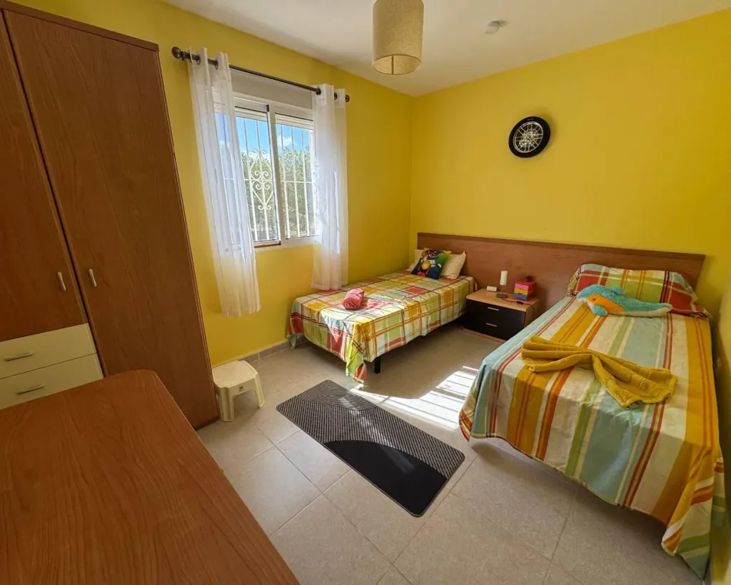 Magamistoad - Seven-Bedroom Villa with Pool in Ciudad Quesada