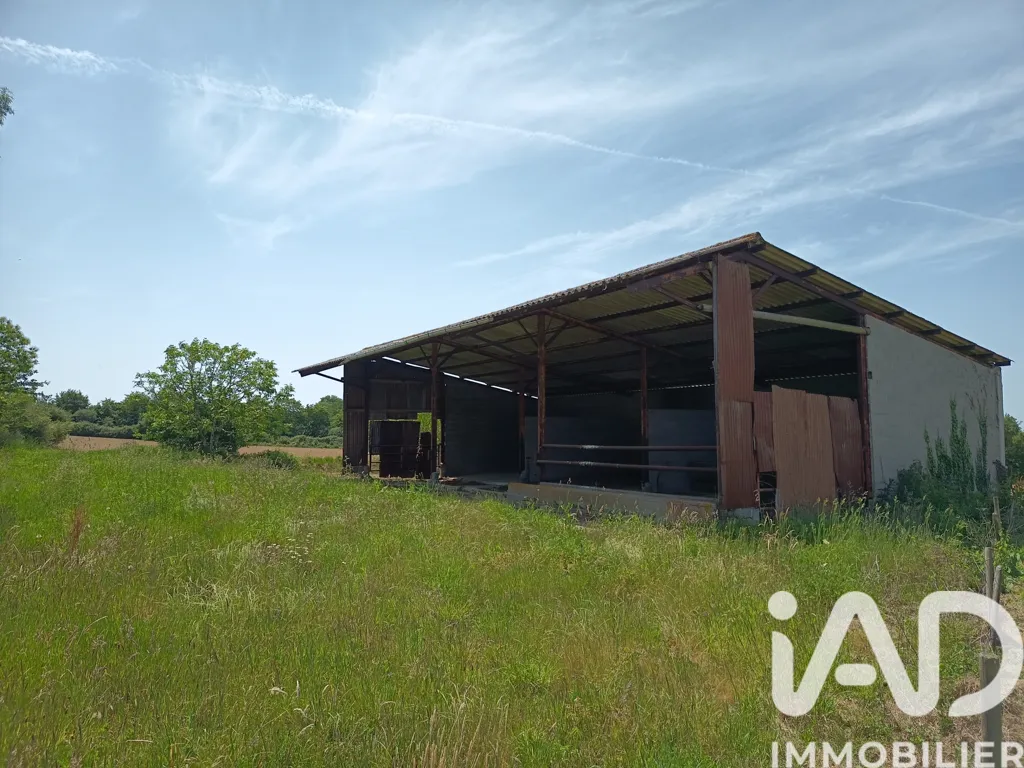 Aed - Stabling with Metal Frame in Essarts-en-Bocage