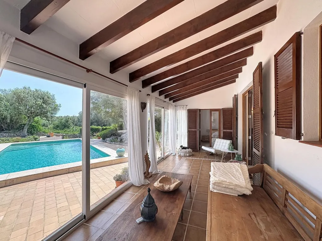 Bassein - Renovated Mediterranean House with Pool in Maó