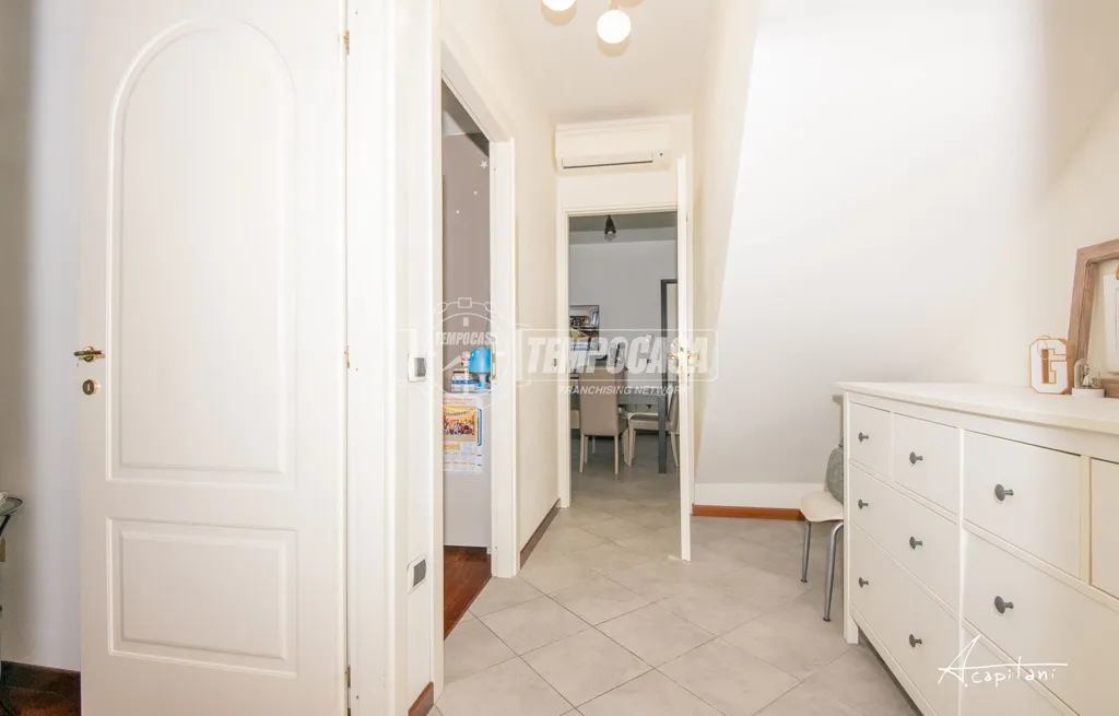 Entrée - Modern Apartment with Terrace in Soliera