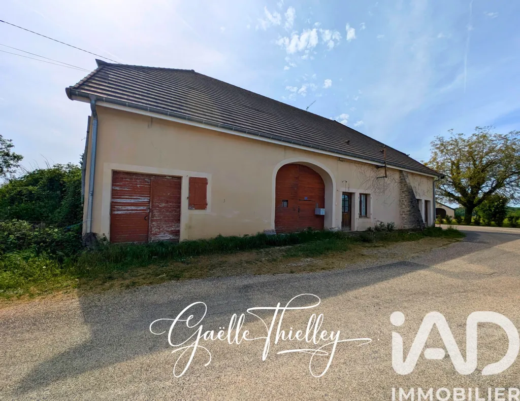 Esterno - Traditional Farmhouse with Potential in 89800