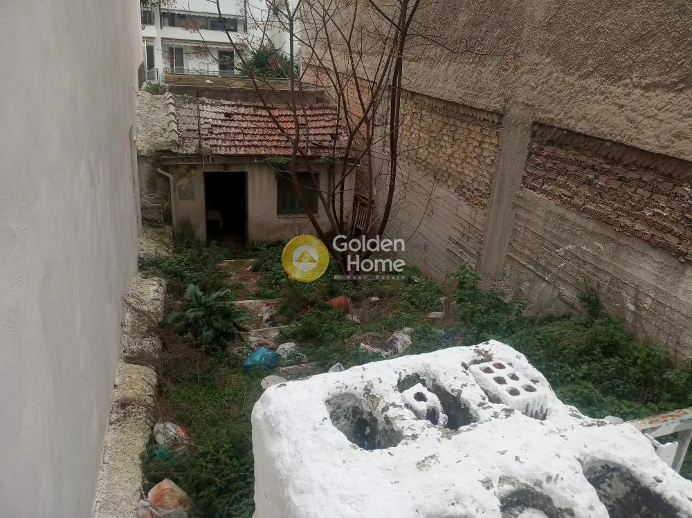Jardin - Plot with Sea View in Central Perama