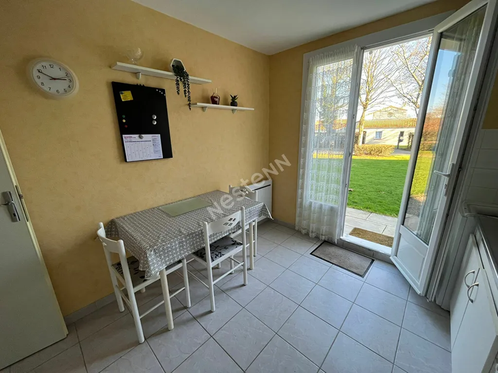 Köök - Studio with Terrace in Saint-André-Treize-Voies