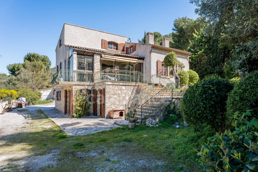 Exterior - Charm House with Garden in Ceyreste