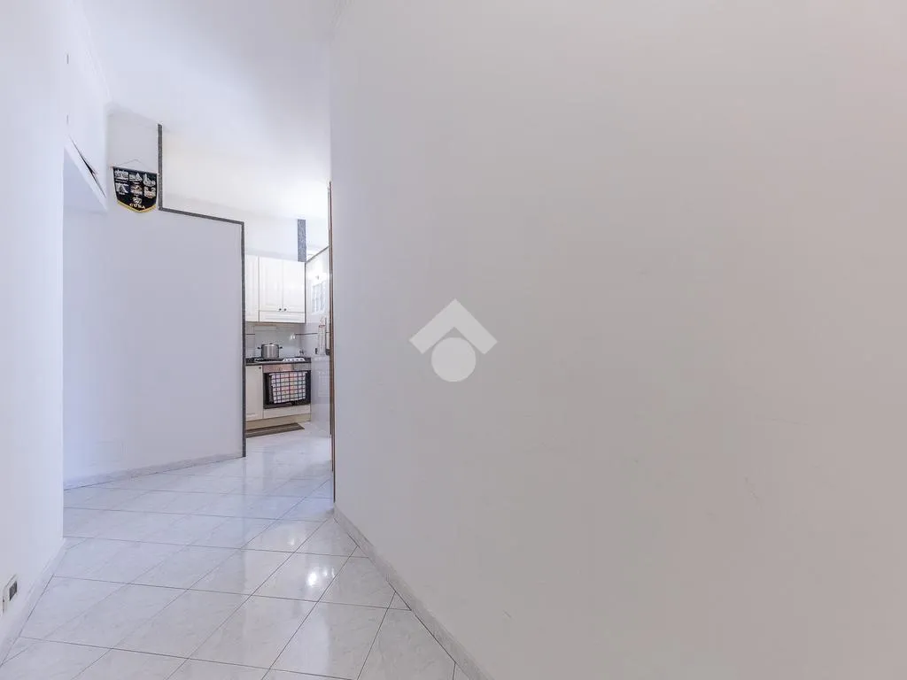 Ingresso - 2-Bedroom Apartment in Torre Maura, Rome