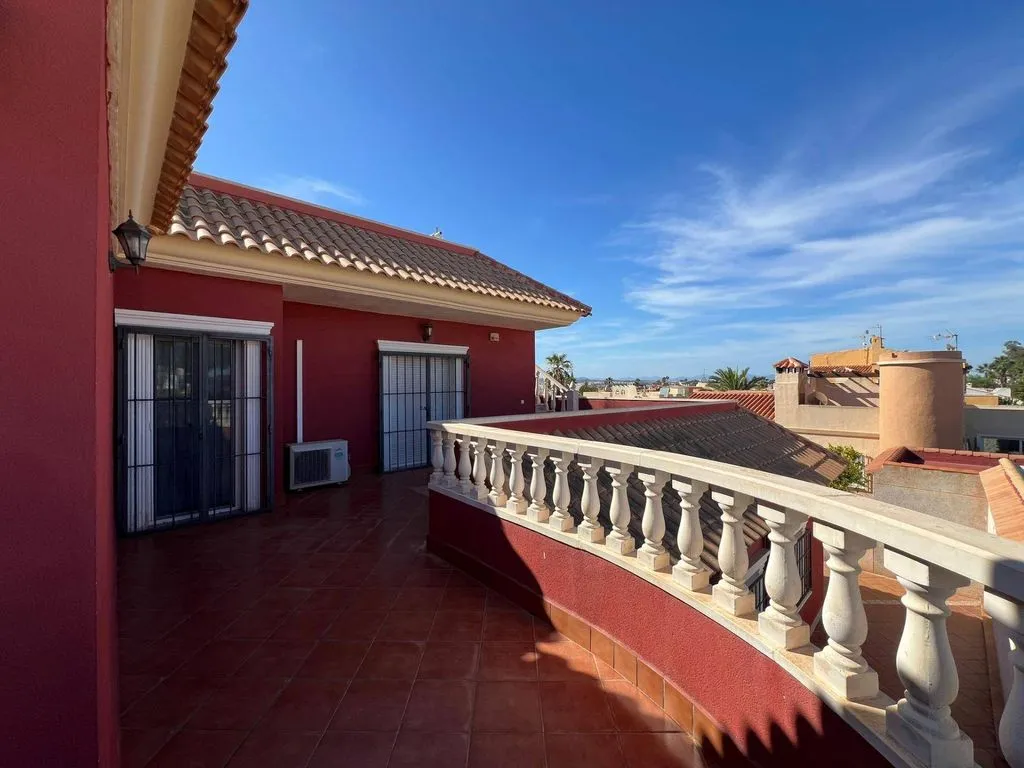Terrasse - Luxury Villa with Pool in Torrevieja