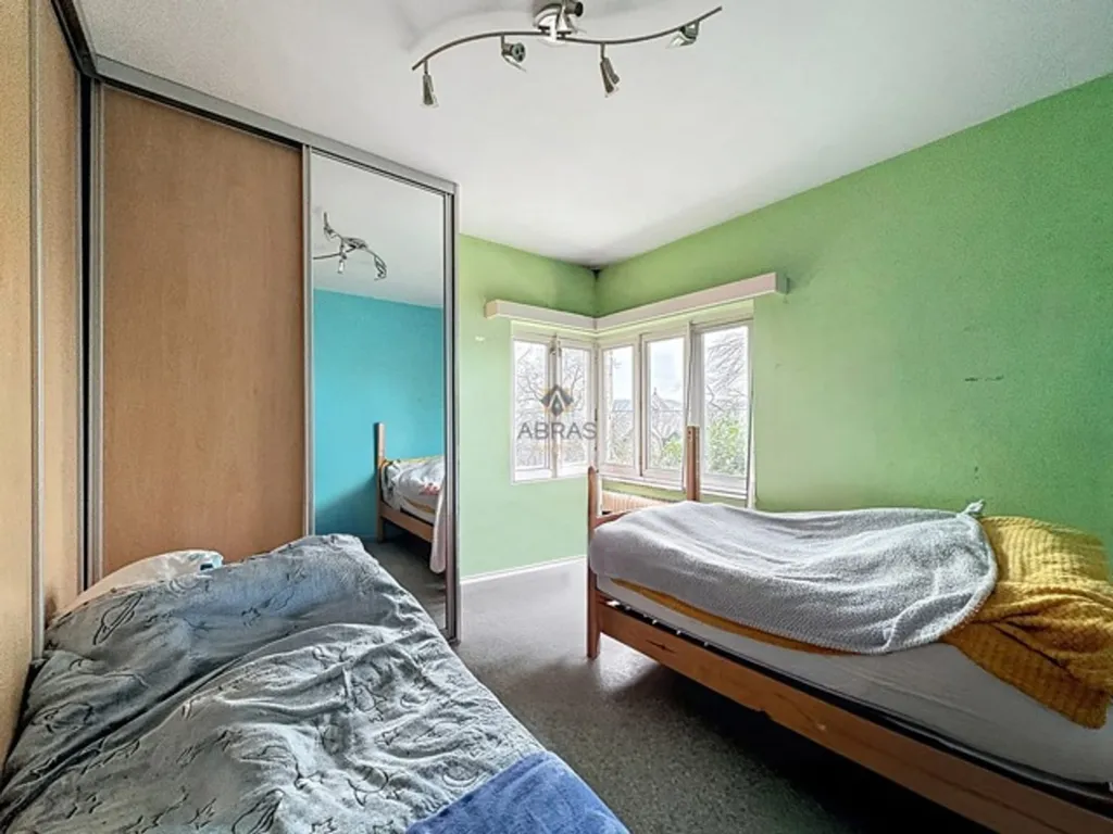 Chambres - Maison 4 Façades à Rénover à Namur
