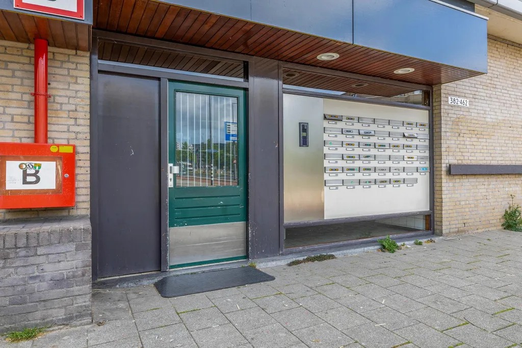 Välivaade - 3-Bedroom Gallery Flat with Balcony in Rotterdam South