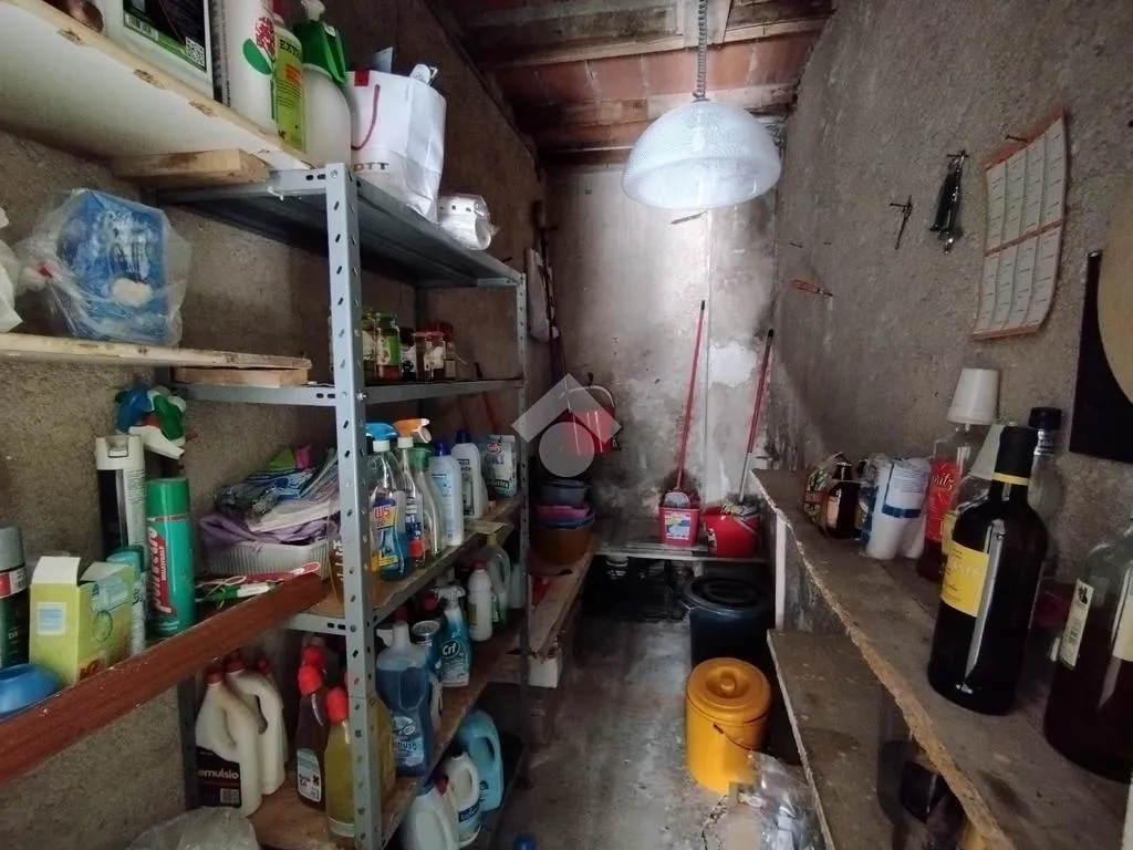 Utility Room - Semi-detached House with Garden in Santorso