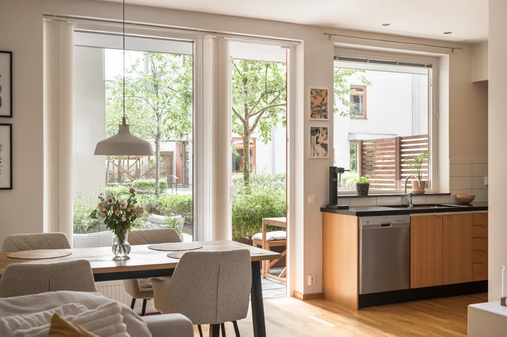 Cuisine - Seafront Apartment with Garden in Söder