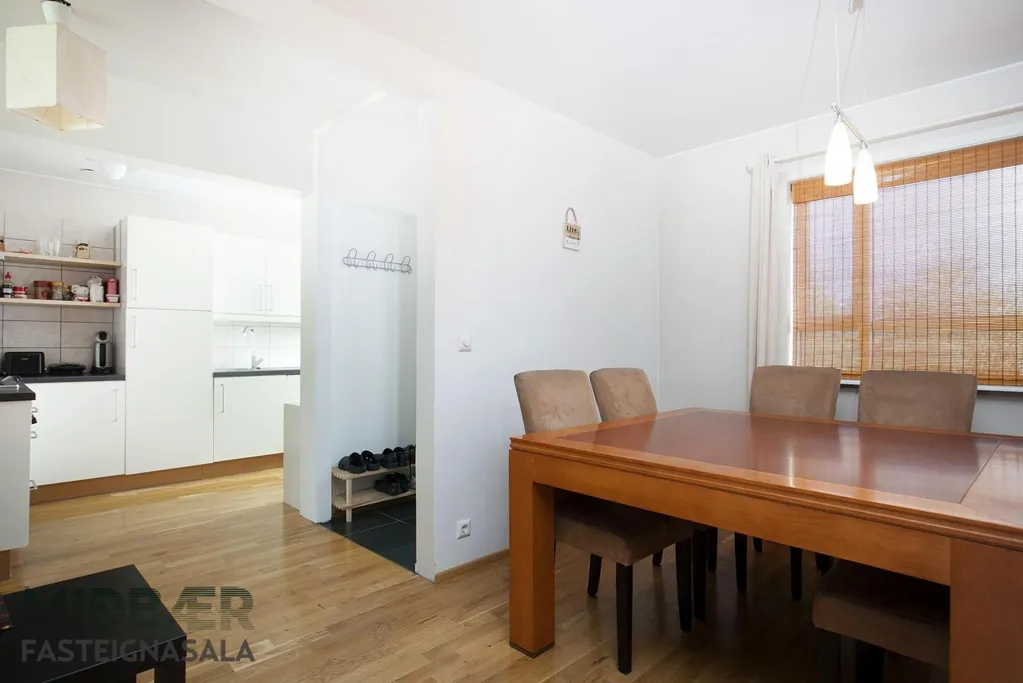 Söögituba - Triplex with Studio in Reykjavik