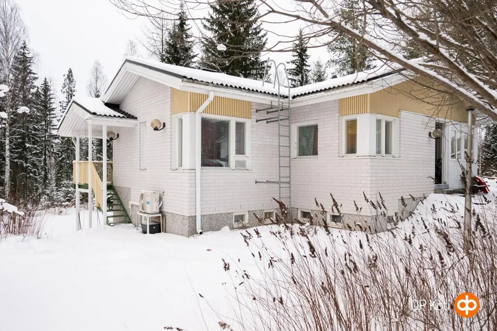 6-toaline maja asukohas Laukaa