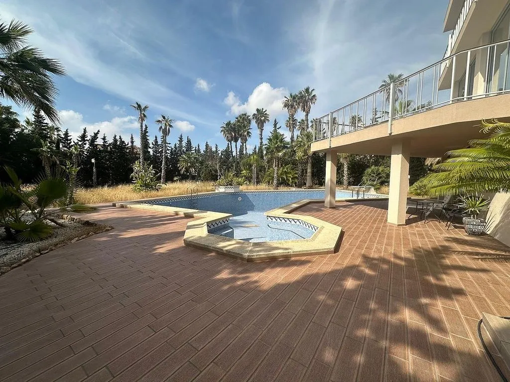 Piscine - Luxury Villa with Pool in Rojales, Valencia