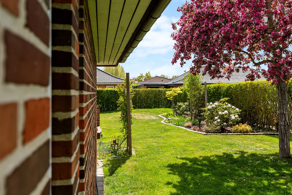 Giardino - Villa with Garden in Jyllinge