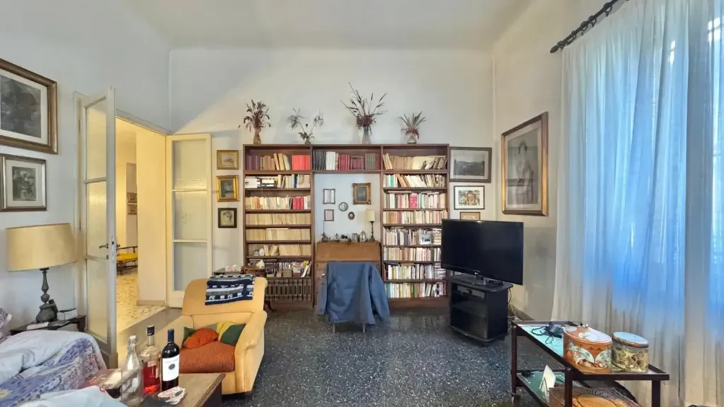 Séjour - Period Apartment with Balcony in Florence